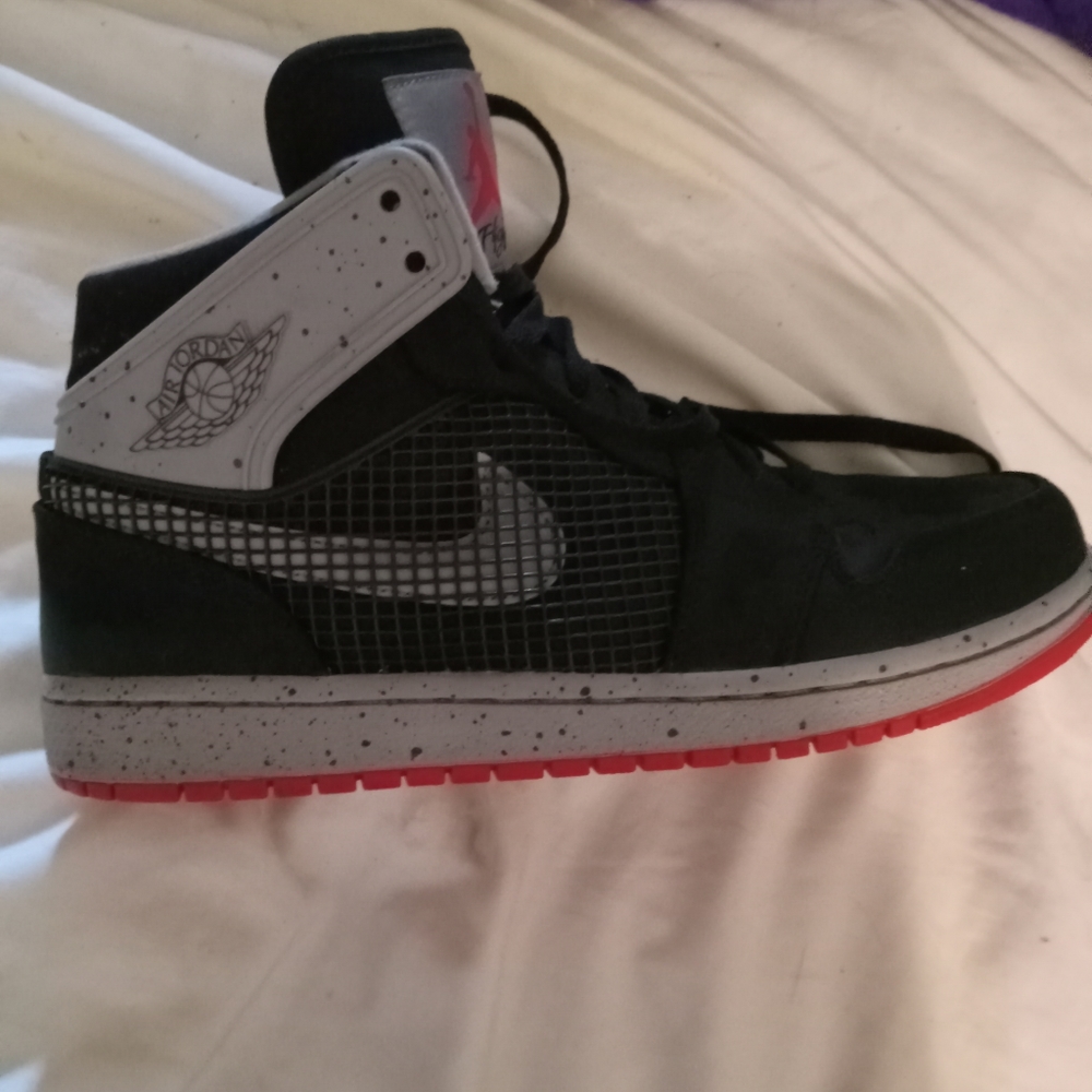 Nike size 8.5